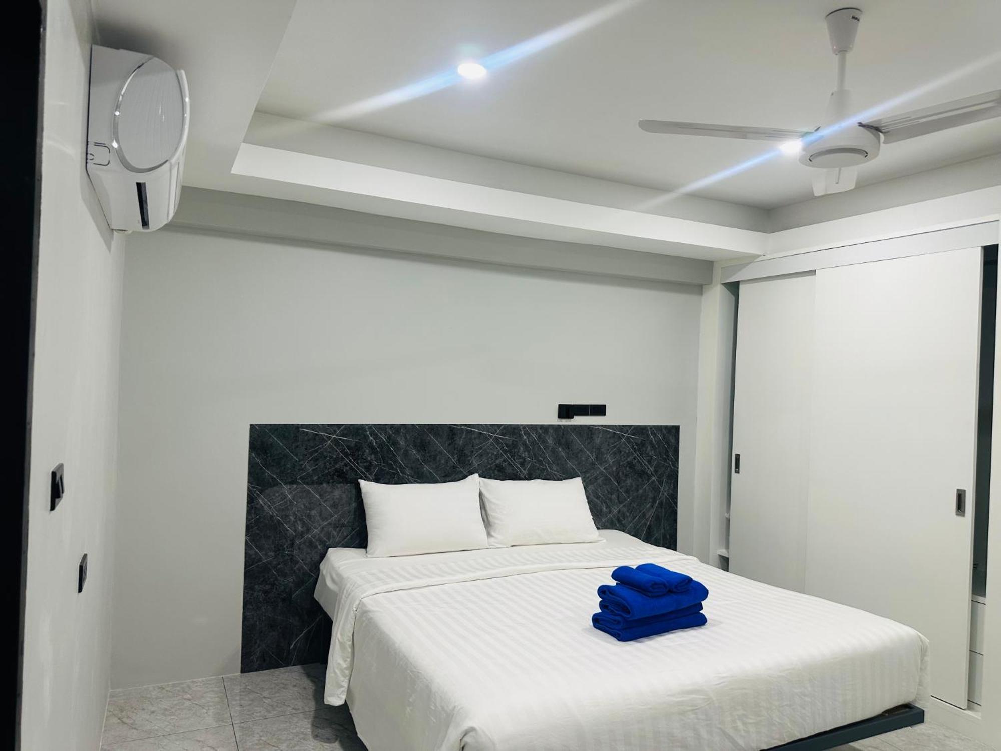 Location Apartments, 2 Bedrooms Lejlighed